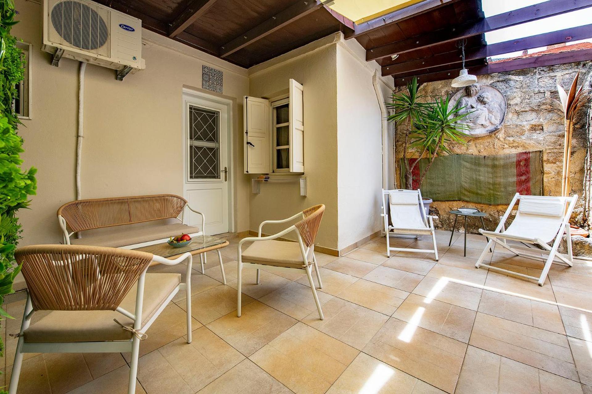 Old Town Corner Luxury Studios Rhodes City Exterior foto
